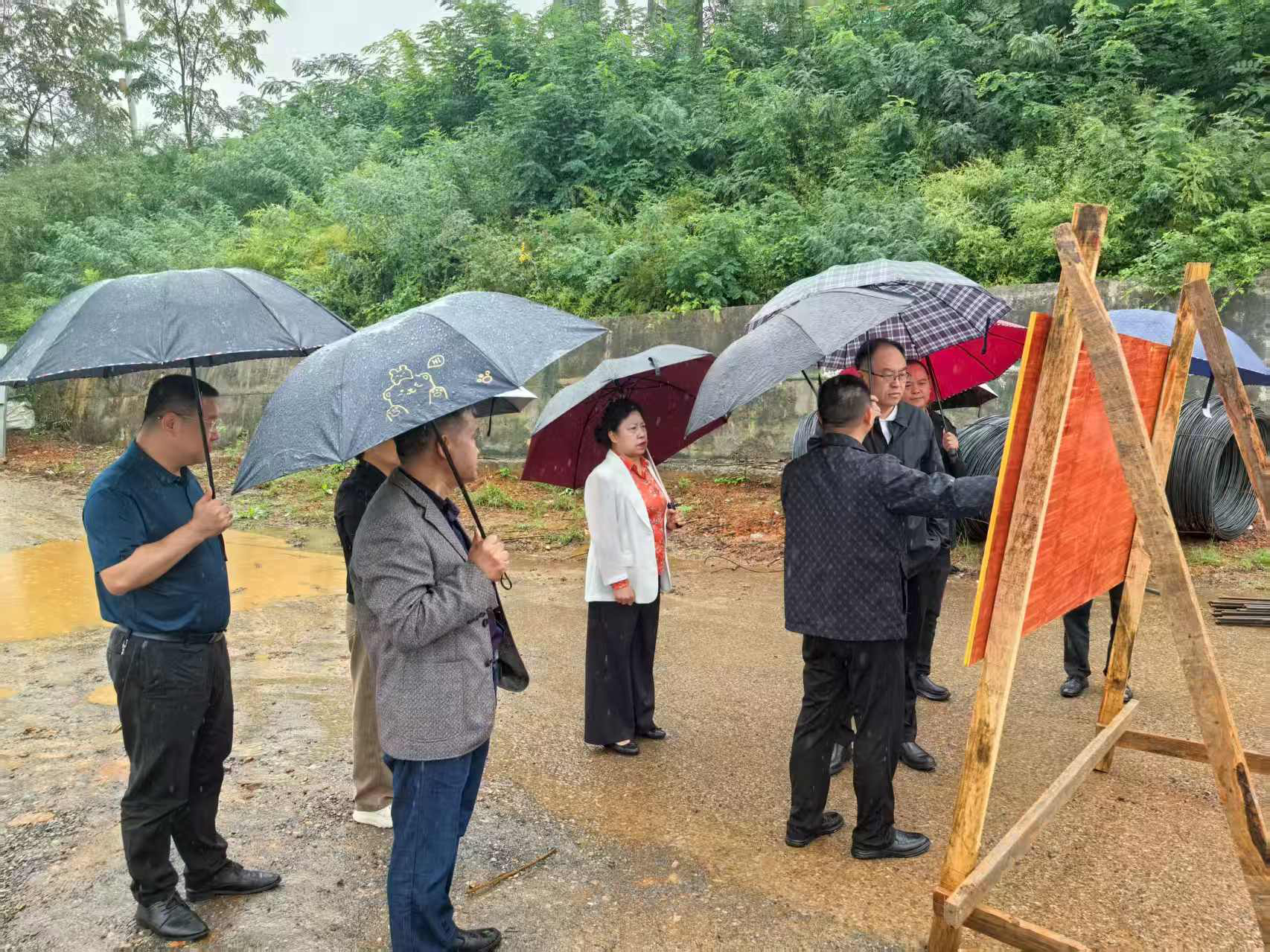 省供销社赴开阳县、清镇市调研为农服务中心项目建设工作
